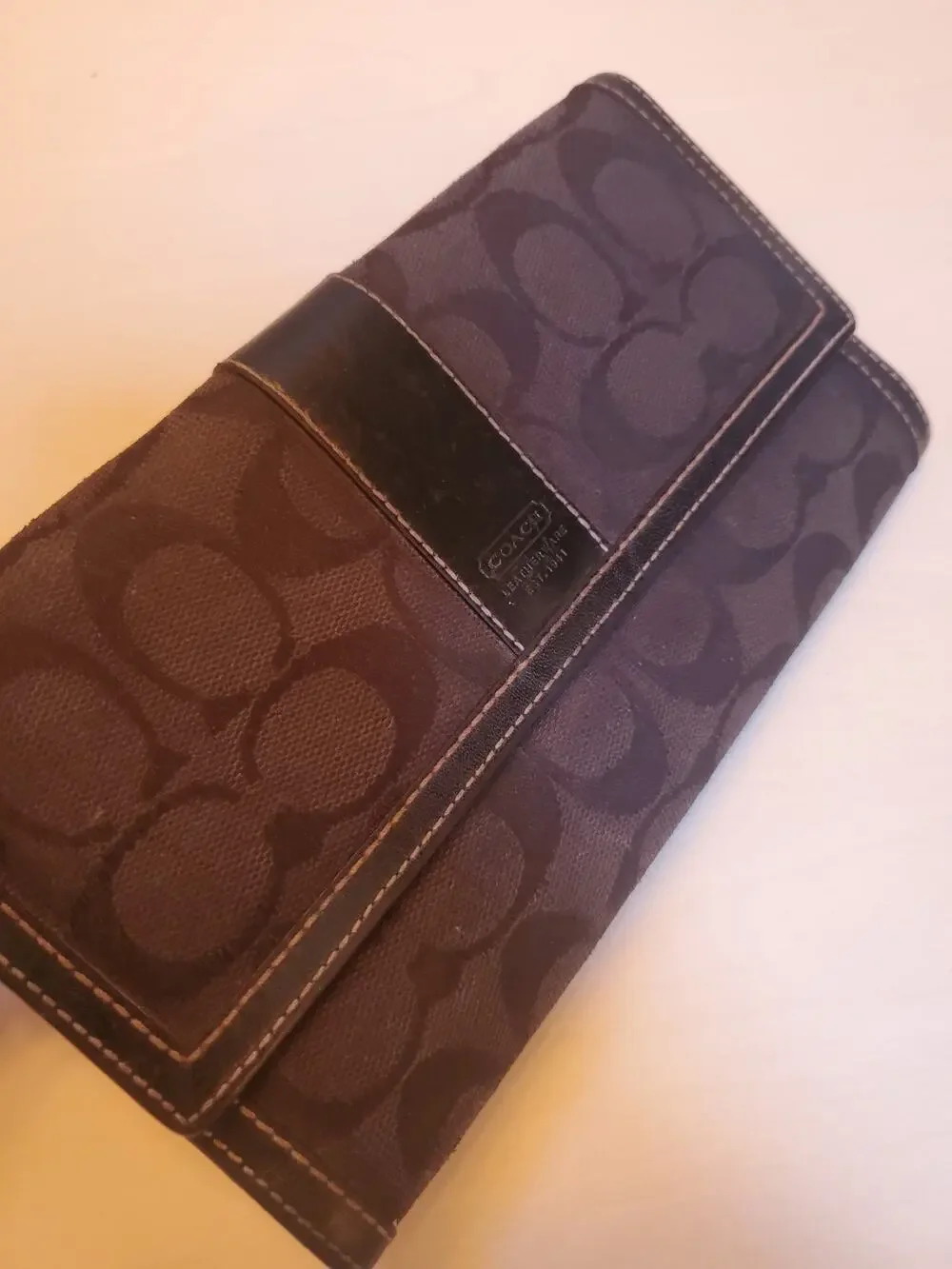 Coach Black Signature And Leather Trifold Wallet